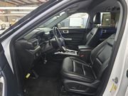 Used 2023 Ford Explorer XLT w/ Equipment Group 202A image 2