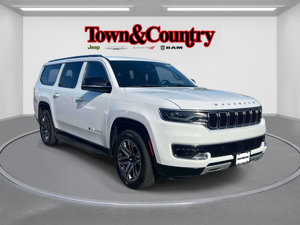 Certified 2024 Jeep Wagoneer L Series II w/ Flexible Seating Group