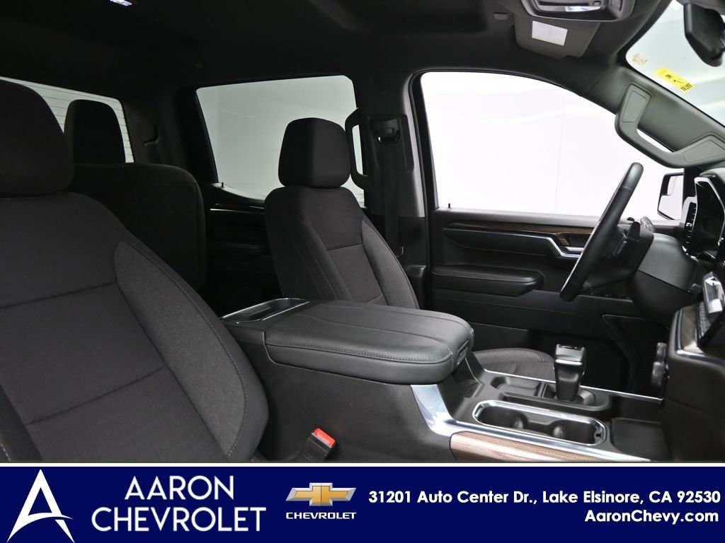 New 2024 Chevrolet Silverado 1500 LT RWD image 15