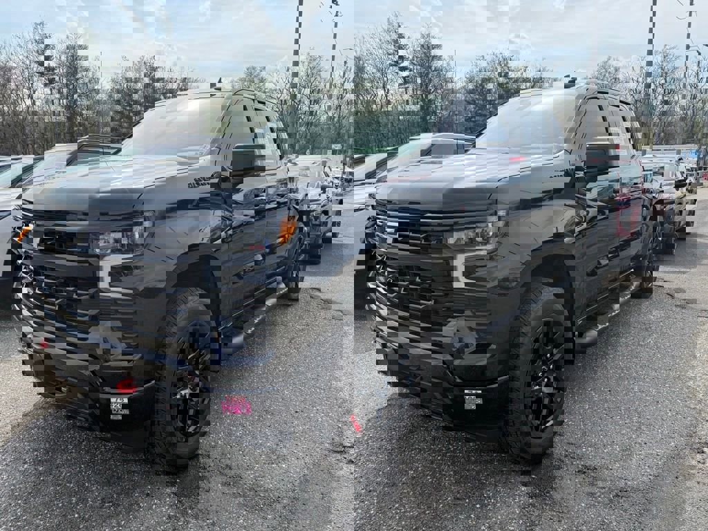 Used 2022 Chevrolet Silverado 1500 RST w/ Redline Edition image 5