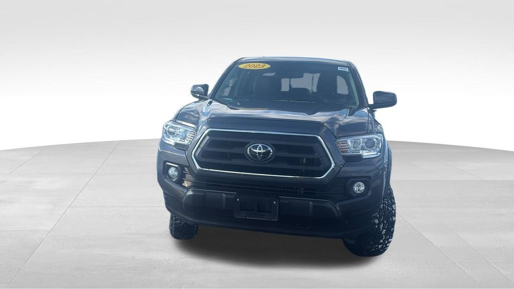 Used 2023 Toyota Tacoma SR5 video 2
