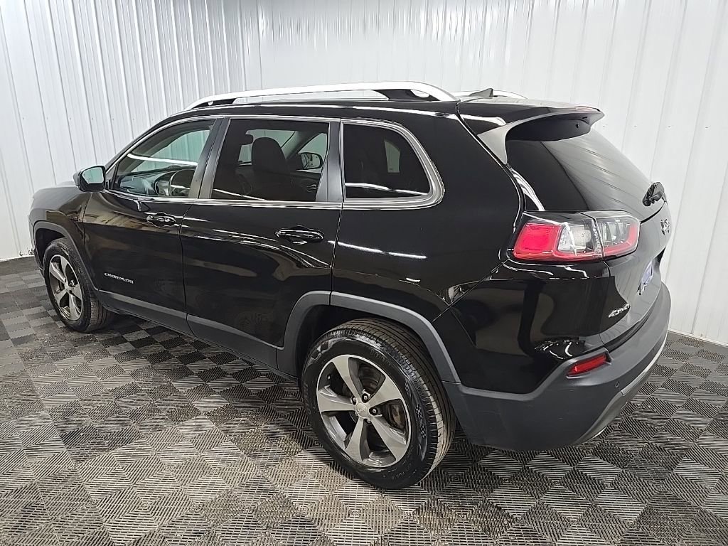 Used 2019 Jeep Cherokee Limited AWD/4WD image 9