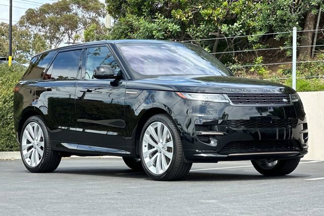 Used 2023 Land Rover Range Rover Sport First Edition image 7