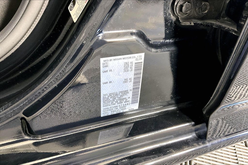 Used 2024 Nissan Altima 2.5 SR FWD image 40