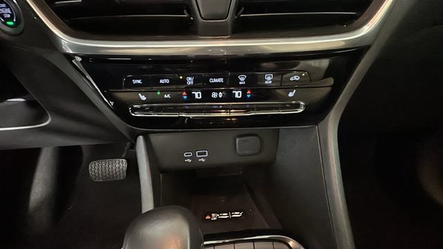 Used 2024 Buick Encore GX Avenir w/ Avenir Technology Package AWD/4WD image 23