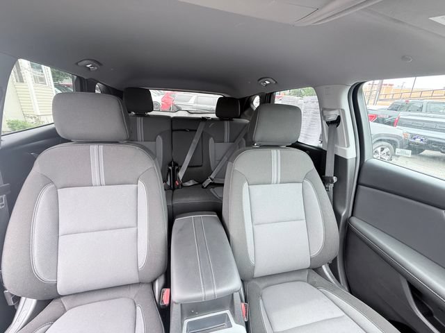 Used 2025 Chevrolet Blazer LT FWD image 36