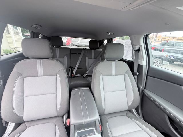 Used 2025 Chevrolet Blazer LT FWD image 36