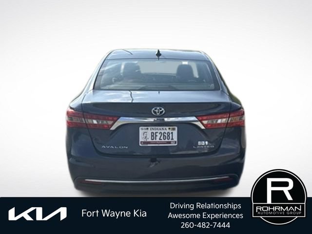 Used 2016 Toyota Avalon Limited w/ Toyota Safety Sense Package FWD image 4