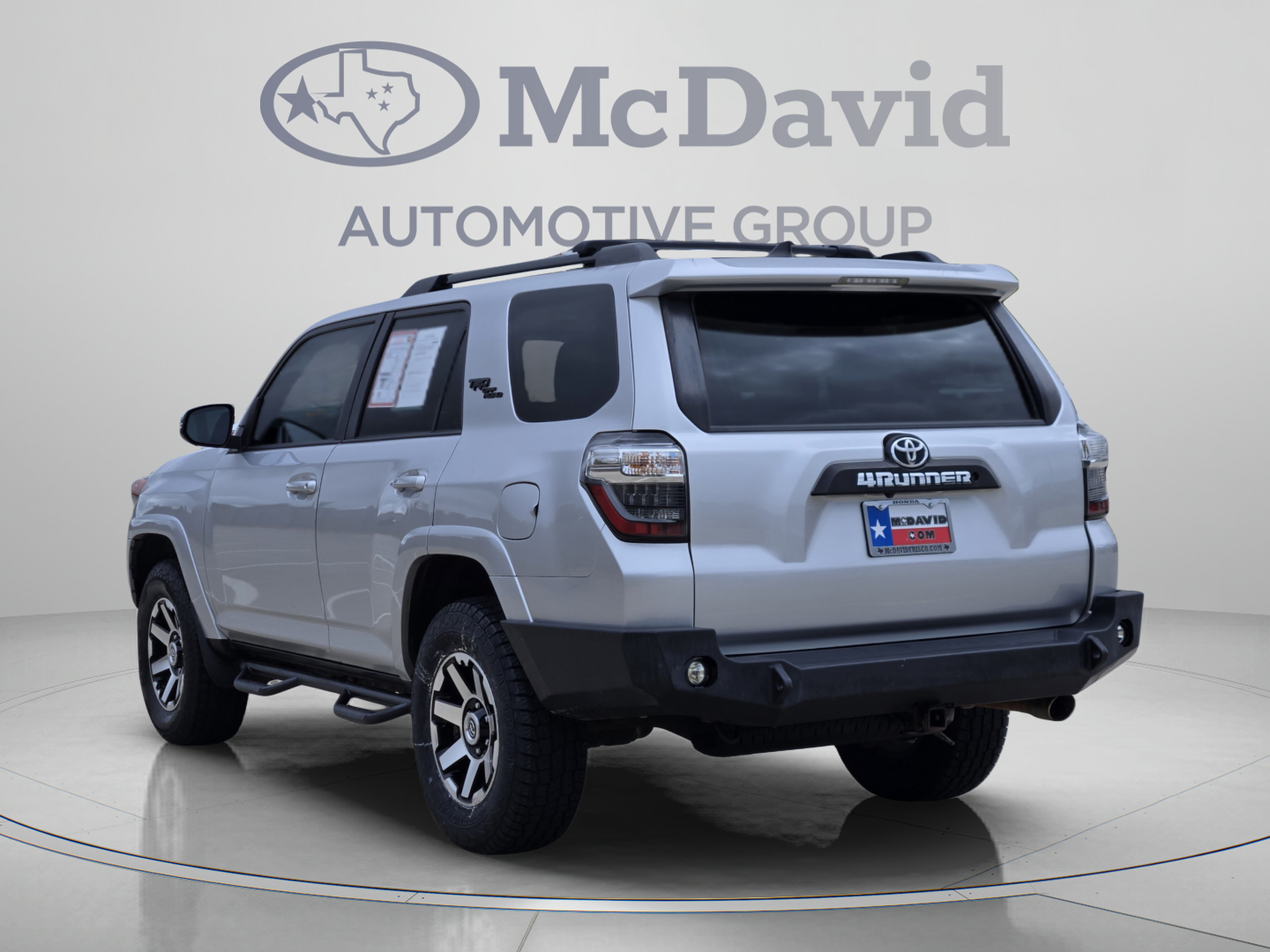 Used 2019 Toyota 4Runner TRD Off-Road Premium AWD/4WD image 4