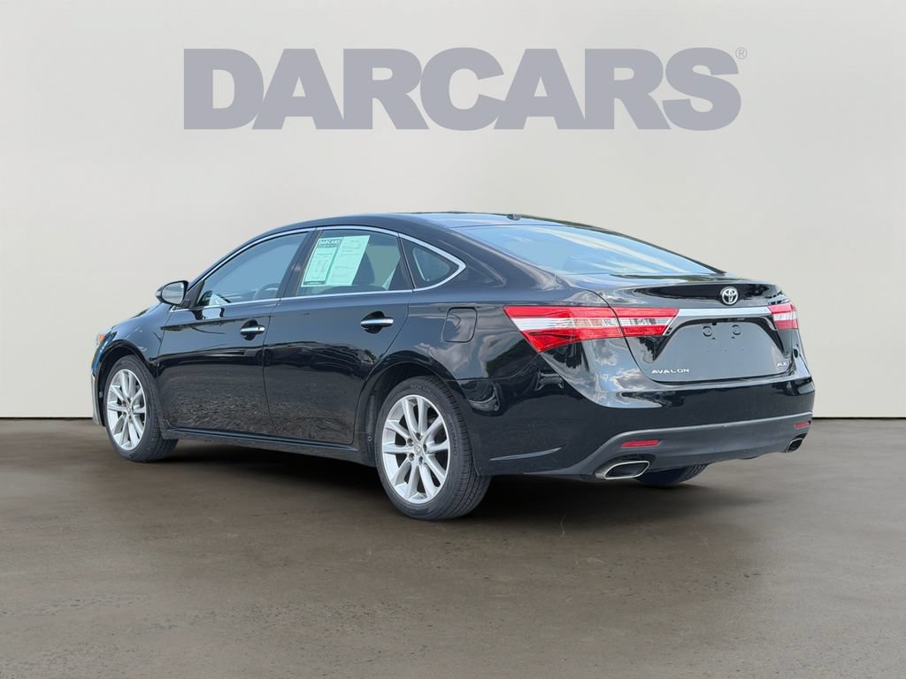 Used 2015 Toyota Avalon XLE Touring FWD image 5