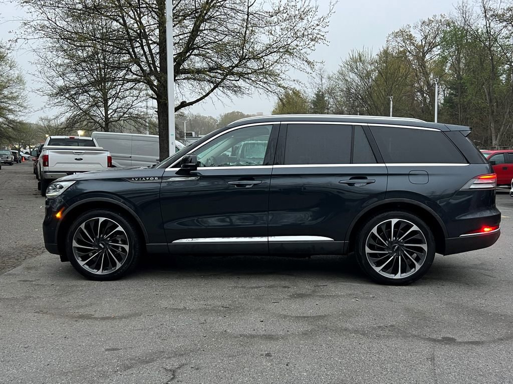 Used 2022 Lincoln Aviator Reserve w/ Equipment Group 201A image 4