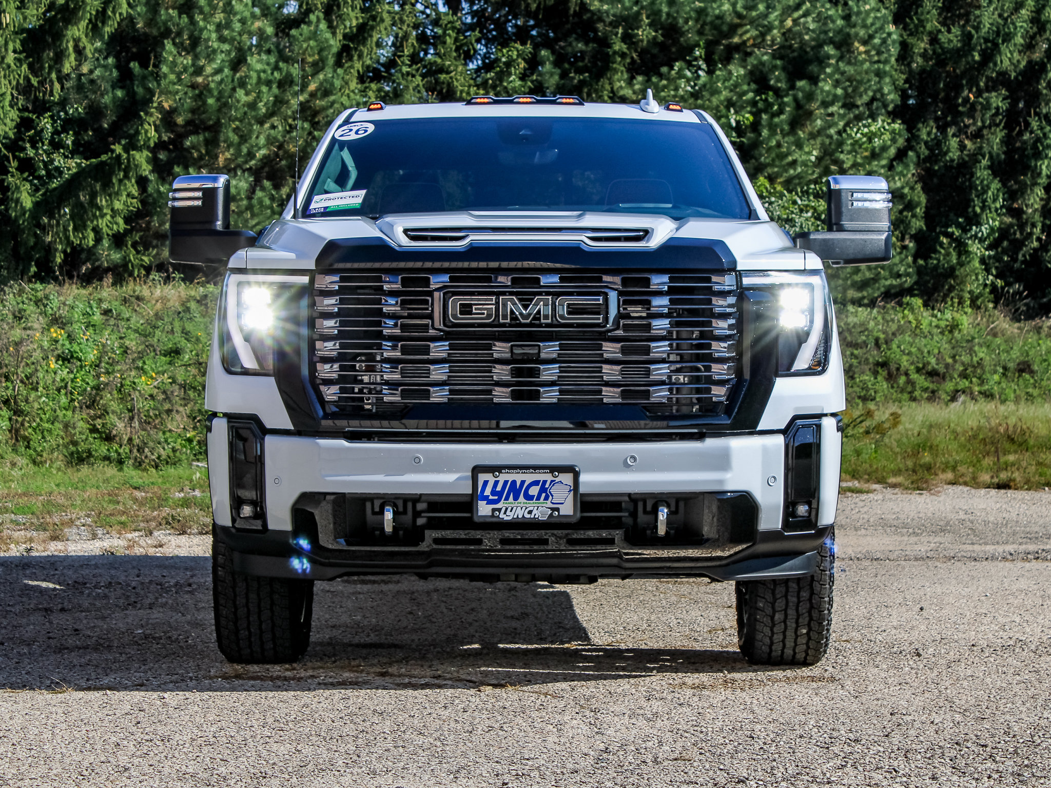 New 2026 GMC Sierra 2500 Denali Ultimate AWD/4WD image 3