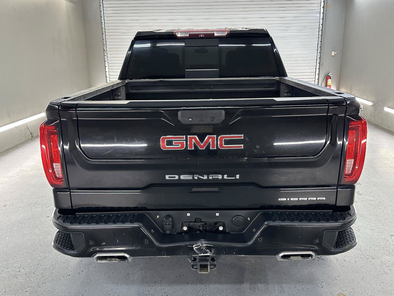 Used 2019 GMC Sierra 1500 Denali w/ Denali Ultimate Package AWD/4WD image 8