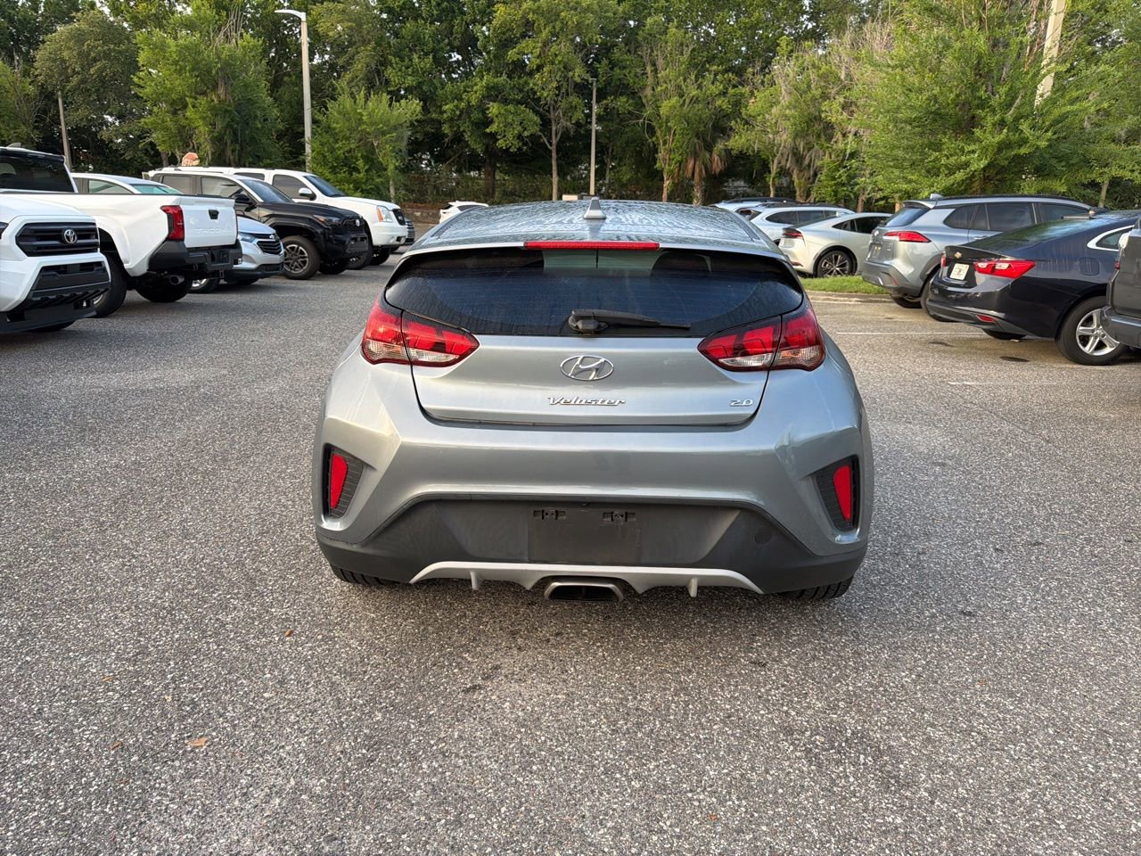 Used 2021 Hyundai Veloster 2.0 Premium FWD image 4