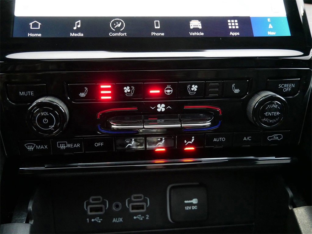 Used 2024 Jeep Grand Cherokee Summit w/ Adv Protech Group IV image 12