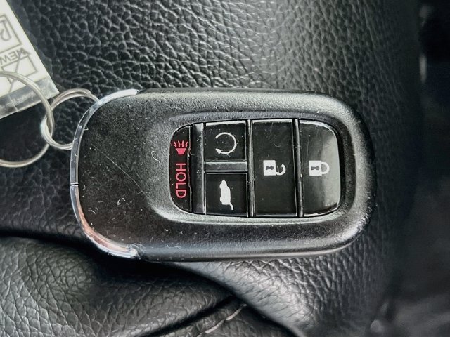Used 2023 Honda Pilot Touring image 33