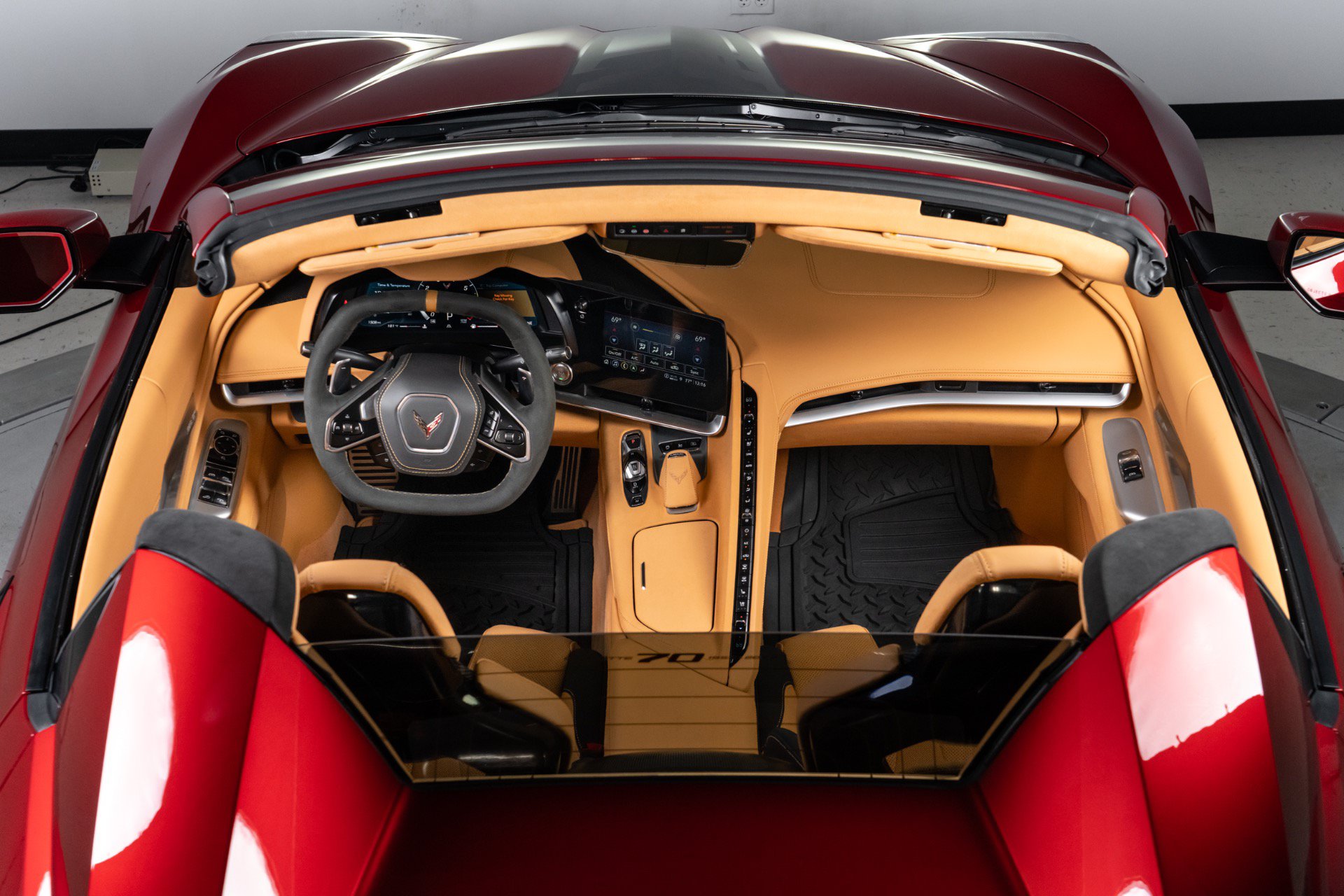 Used 2023 Chevrolet Corvette Stingray Premium Conv w/ Z51 Performance Package RWD image 52