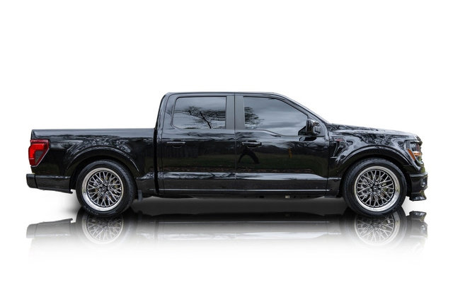 Used 2024 Ford F150 STX image 2