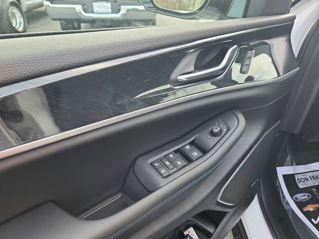 New 2024 Jeep Grand Cherokee Trailhawk image 20