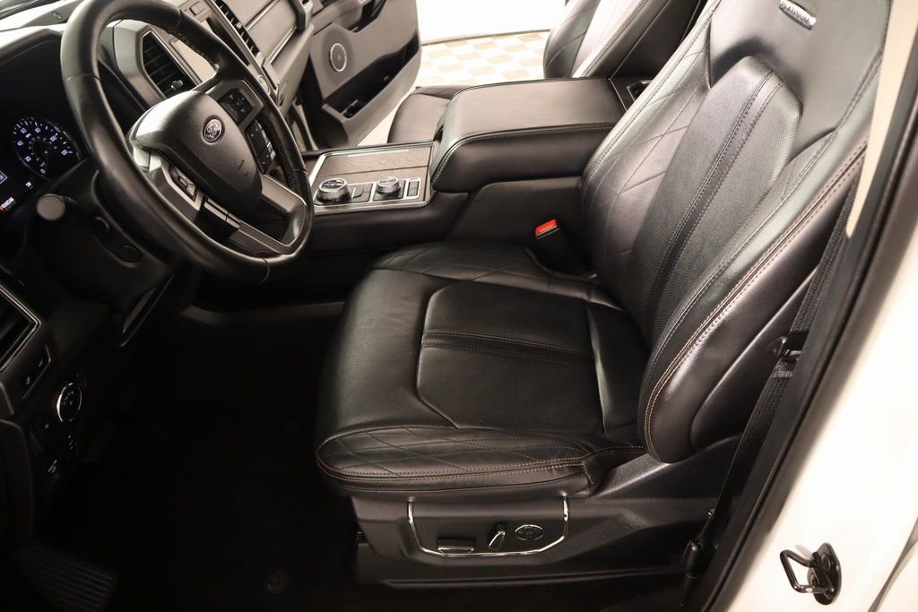 Used 2021 Ford Expedition Platinum AWD/4WD image 12
