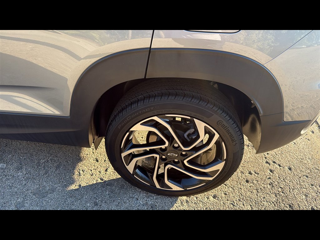 Used 2025 Chevrolet TrailBlazer RS w/ Convenience Package image 23