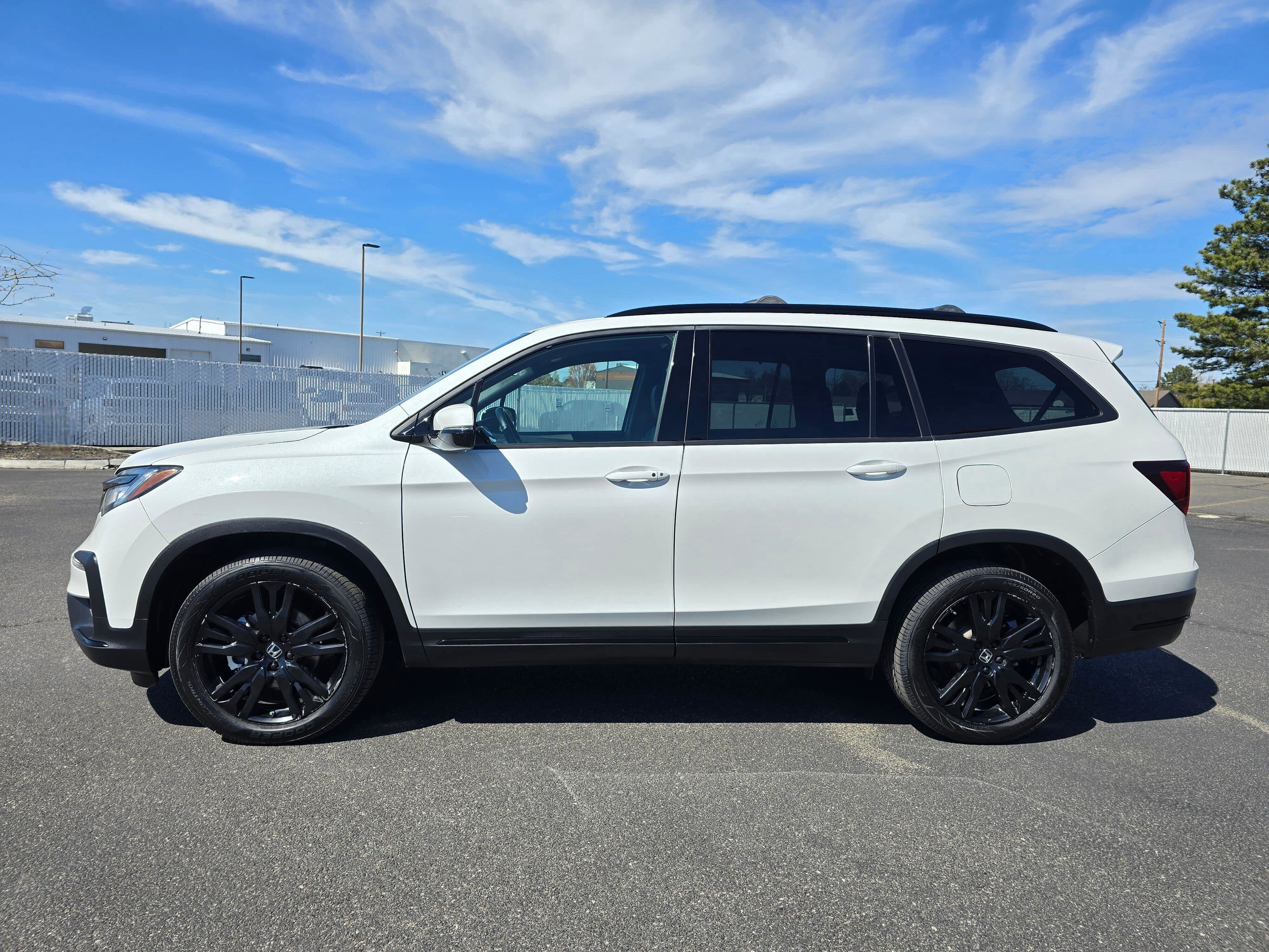 Used 2021 Honda Pilot Black Edition image 3