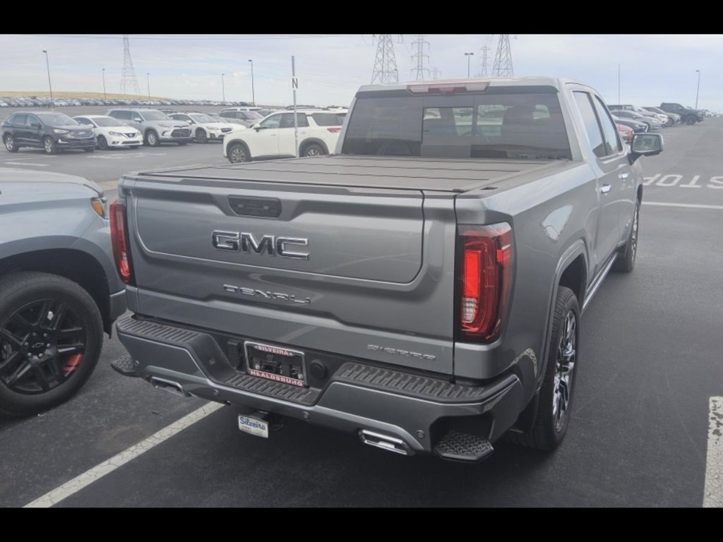 Used 2026 GMC Sierra 1500 Denali Ultimate AWD/4WD image 4