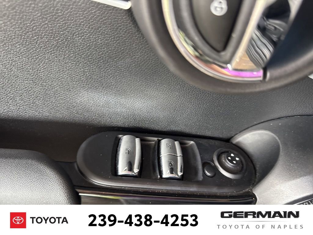 Used 2023 MINI Cooper Convertible image 17