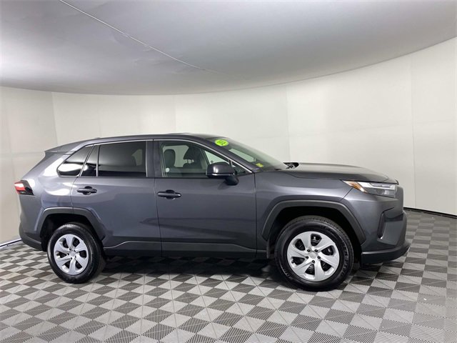 Used 2025 Toyota RAV4 LE image 10
