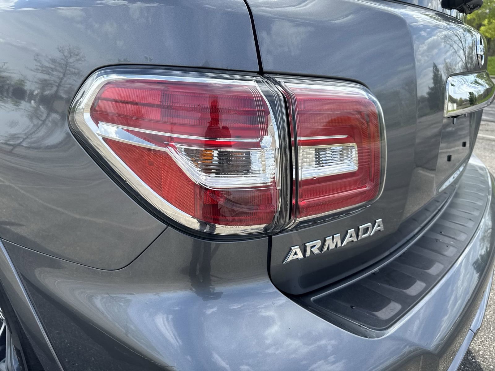 Used 2019 Nissan Armada SL w/ Premium Package AWD/4WD image 27