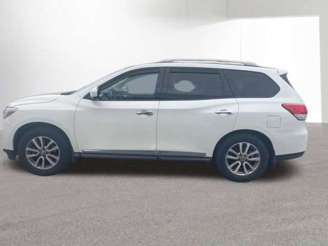 Used 2016 Nissan Pathfinder Platinum AWD/4WD image 9