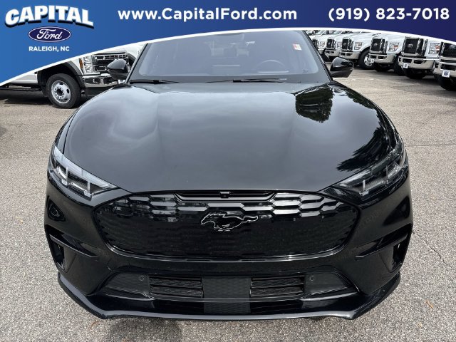 Used 2025 Ford Mustang Mach-E GT AWD/4WD image 10