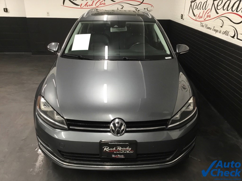 Used 2016 Volkswagen Golf SEL w/ Lighting Package (SEL) FWD image 4