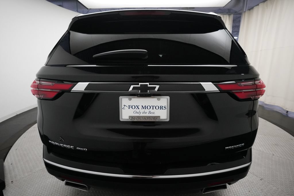 Used 2023 Chevrolet Traverse Premier AWD/4WD image 27