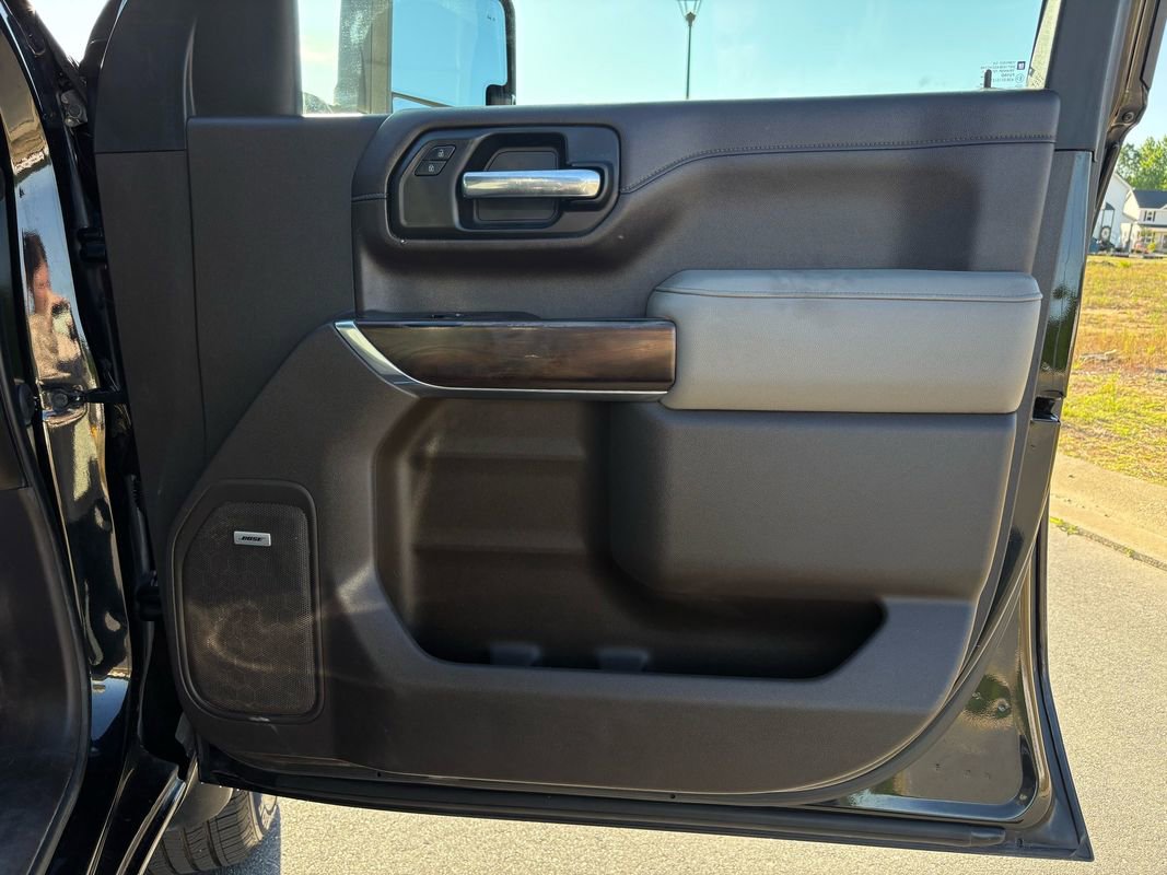 Used 2020 GMC Sierra 2500 SLT w/ SLT Premium Plus Package AWD/4WD image 33