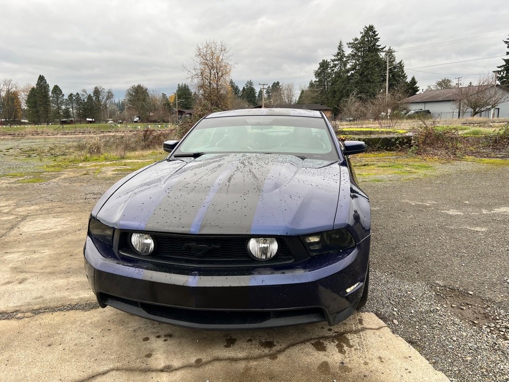 Used 2010 Ford Mustang GT image 4