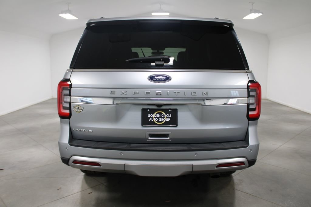 Used 2024 Ford Expedition Limited image 8