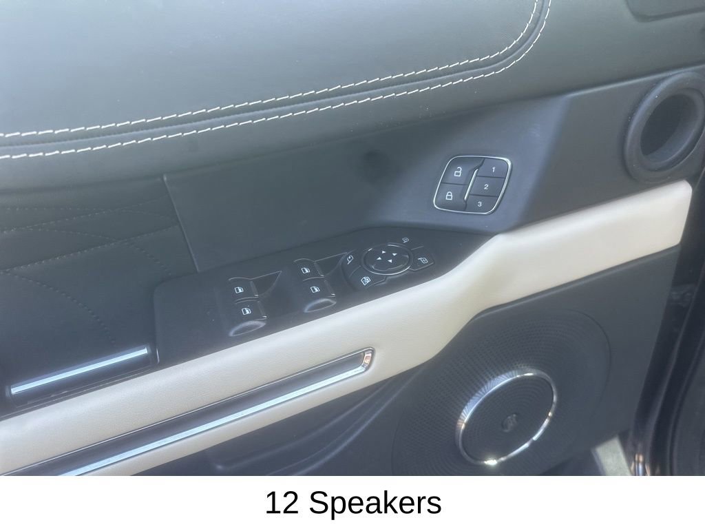 Used 2021 Ford Expedition Platinum image 19