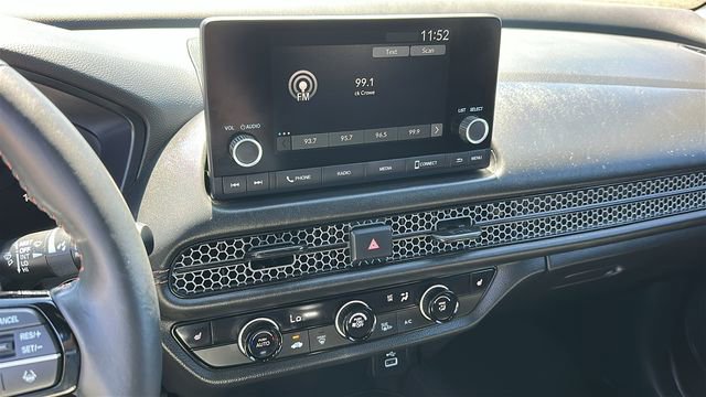 Used 2025 Honda HR-V Sport image 15