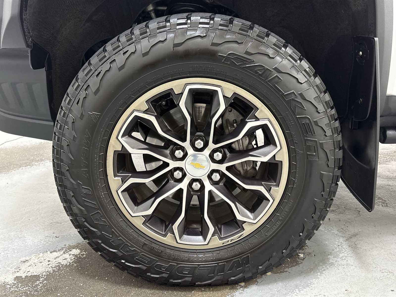Used 2018 Chevrolet Colorado ZR2 AWD/4WD image 10