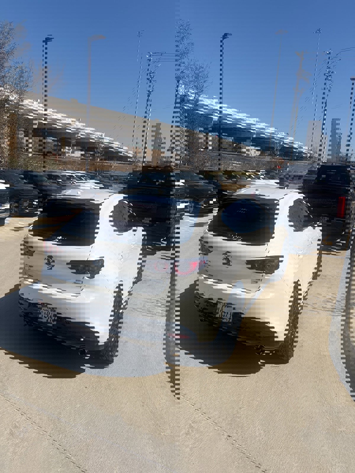 Used 2024 MAZDA MAZDA3 Hatchback w/Premium Plus Pkg image 9