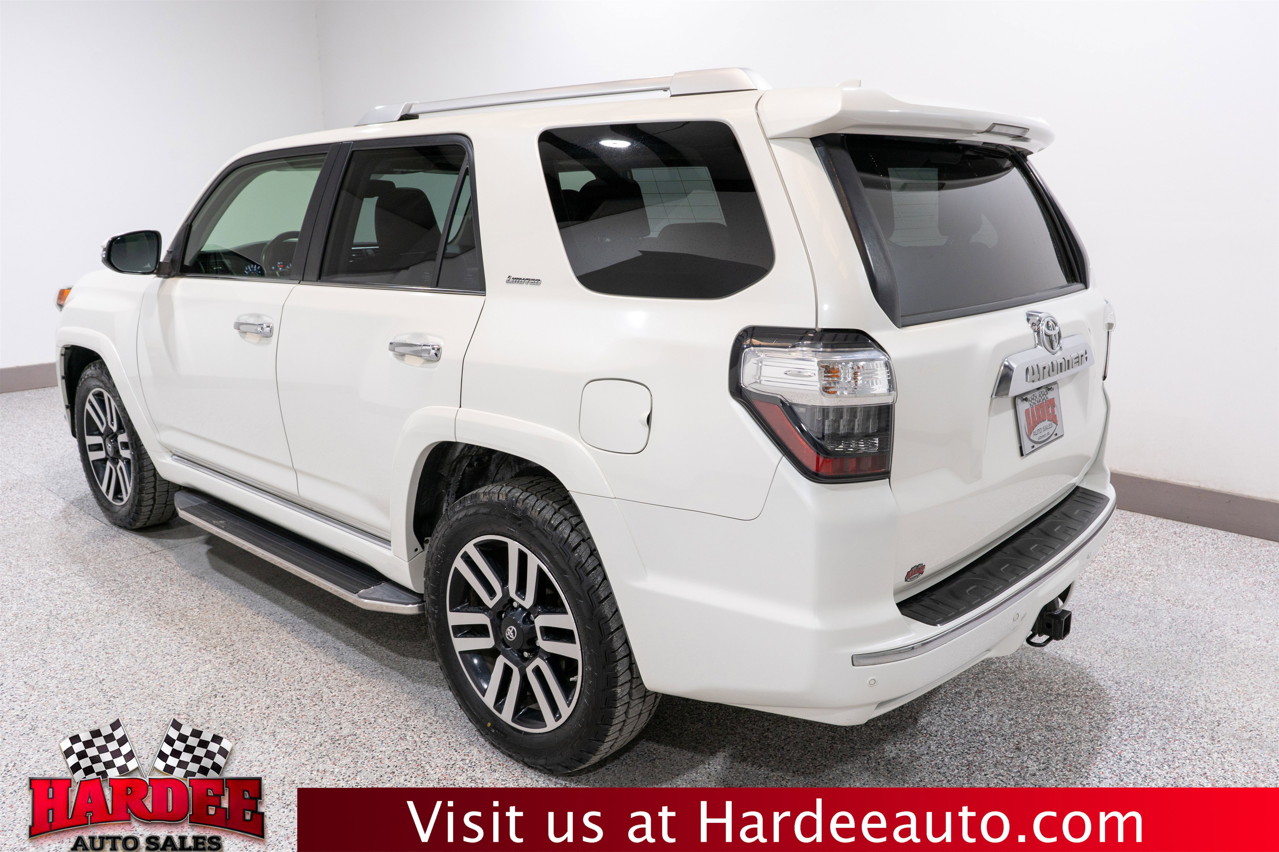 Used 2018 Toyota 4Runner Limited image 3