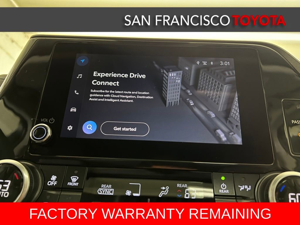 Certified 2025 Toyota Highlander XLE image 30