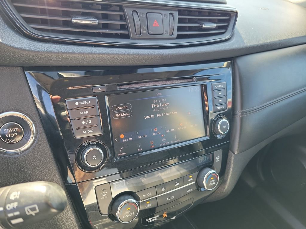 Used 2020 Nissan Rogue SL w/ Premium Package AWD/4WD image 23