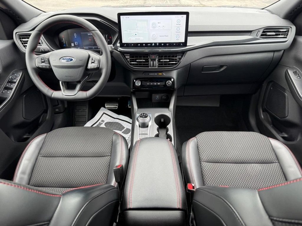 Used 2023 Ford Escape ST-Line w/ Tech Pack #1 AWD/4WD image 8