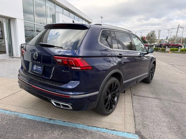 Used 2022 Volkswagen Tiguan SEL R-Line image 6