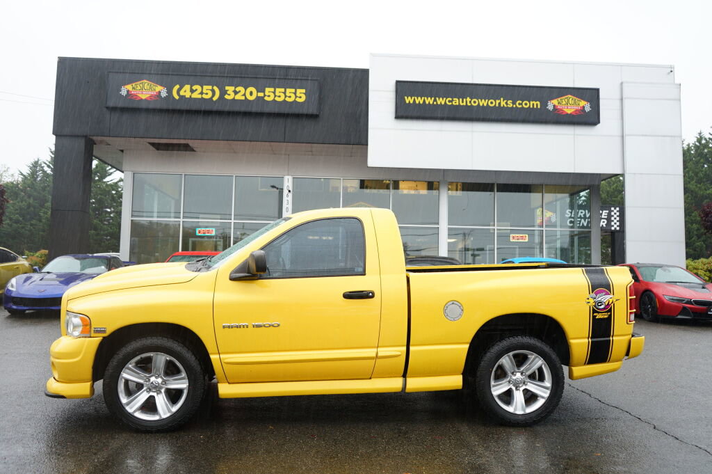 Used 2004 Dodge Ram 1500 Truck SLT w/ Sport Appearance Group image 2