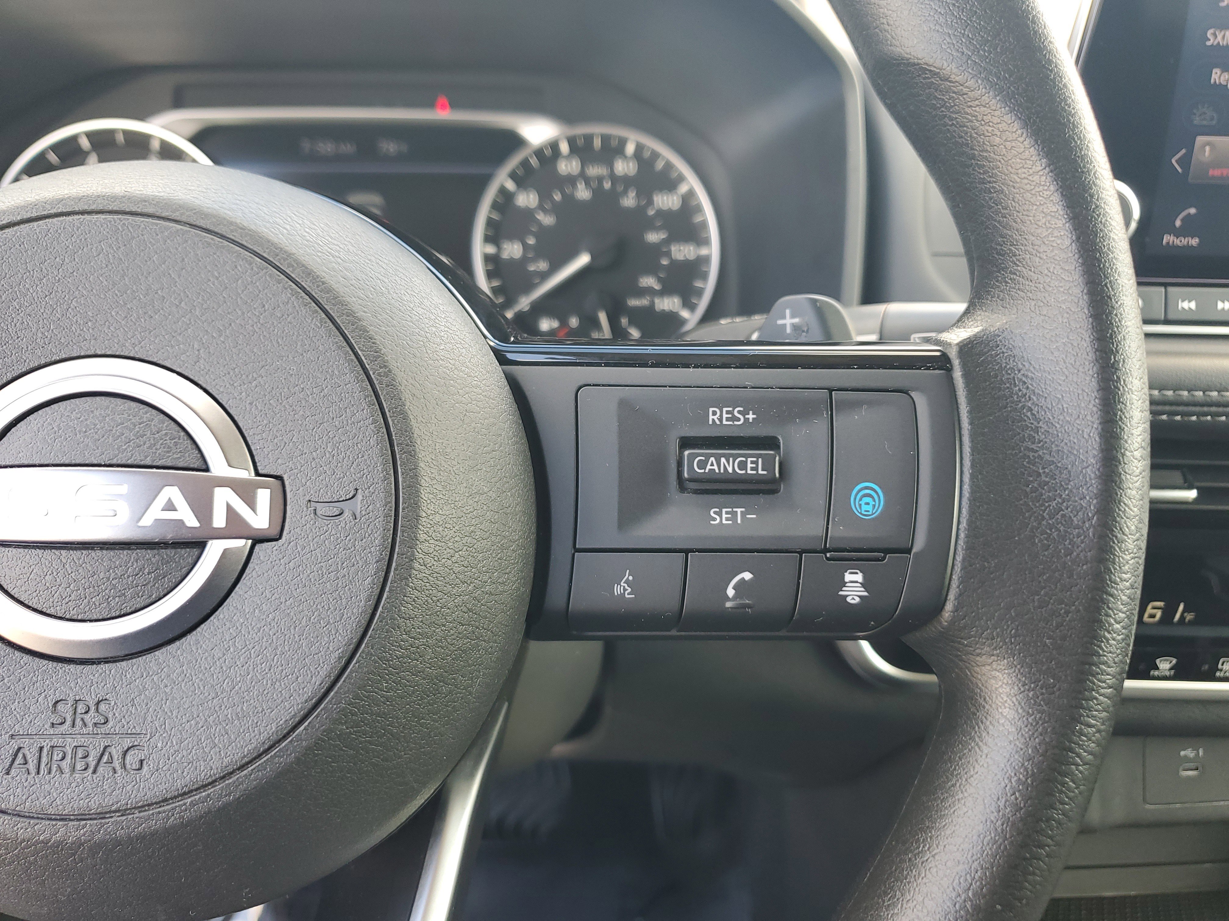 Used 2022 Nissan Rogue SV image 22