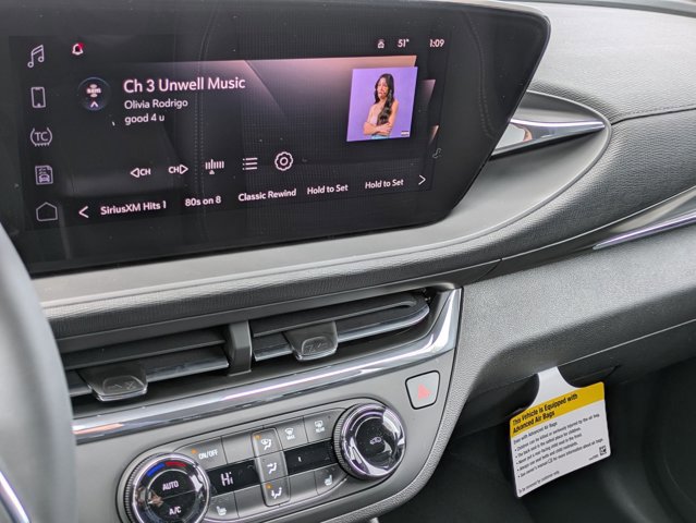 New 2025 Buick Envista Preferred w/ Convenience I Package image 12