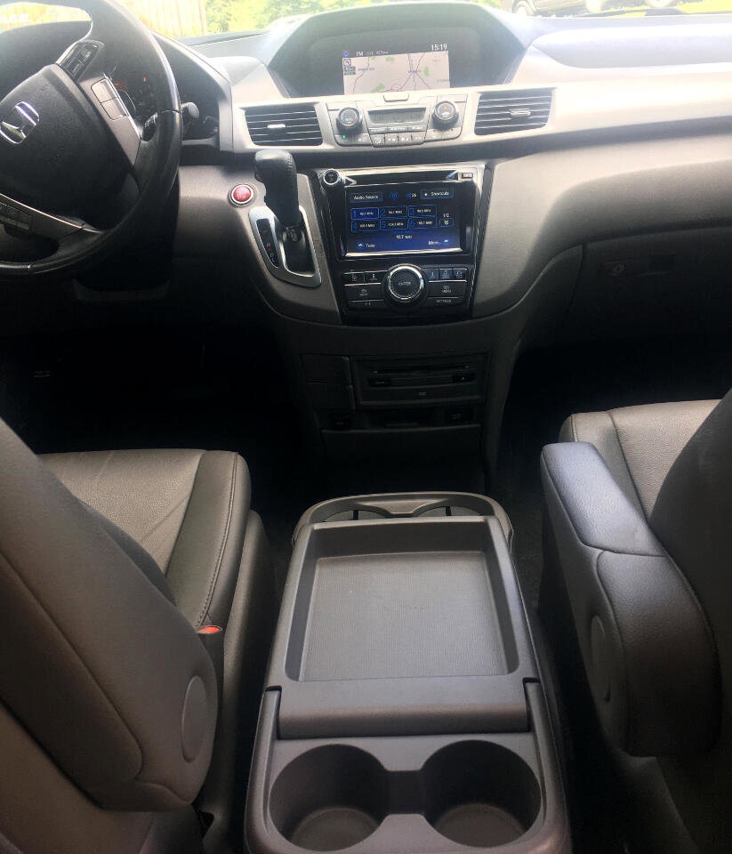 Used 2016 Honda Odyssey Touring image 17